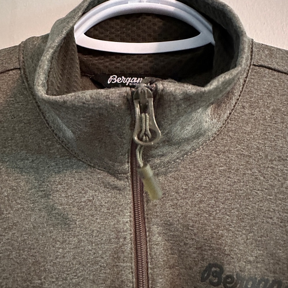 Bergans of Norway Gray Quarter-Zip fleece jacket - Picture 5 of 13